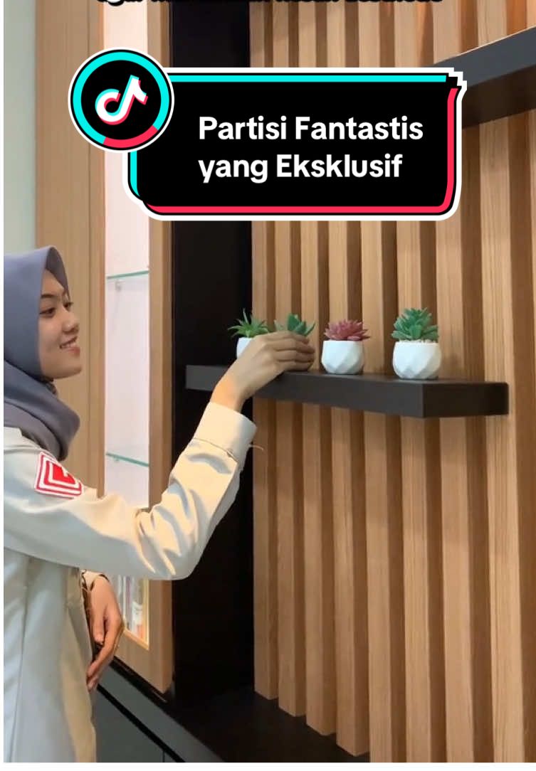 Wujudkan privasi rumah dengan estetik dengan partisi elegan & unik ini 🏠✨ Candratama Granites - Jasa Pembuatan Interior Rumah, Kitchen Set Nganjuk dan se Jawa Timur dengan Bahan & Kualitas Terbaik #partisi #penyekat #penyekatruangan #rekomendasi #interior #elegan #fyp #fypシ #EleganBersamaCandratama #candratamagranites #PilihJasaInteriorProfesional 