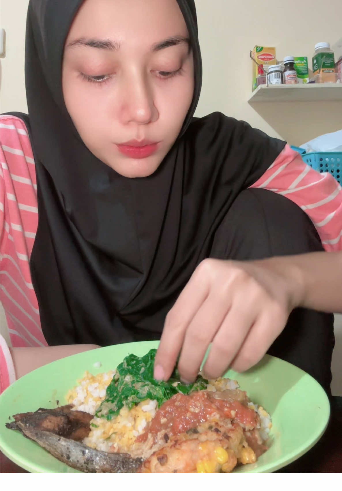 Yg pake susuk minggir dulu yes 🤣🤣🤣 . . . . #like #fyp #xbcayz #fypage #likeme #mukbang #nasijagung #kelor 