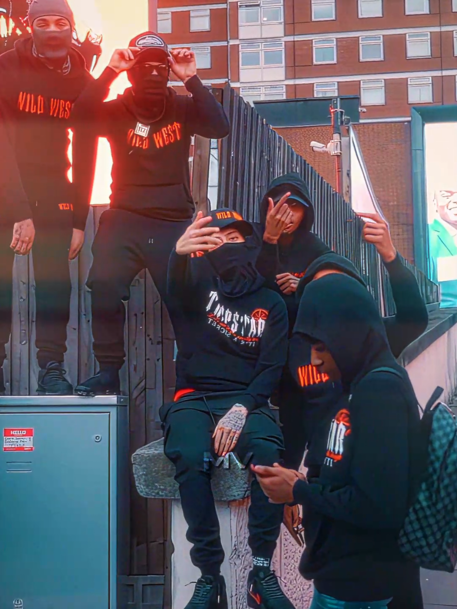 travando na vara... || Quality settings in bio! 🔥🥷🏾 #centralcee #edit #4k #quality #centralceeedits #ae #ukdrill #drill #drip #ukdrip #goviral #fyp ad @tmotty 