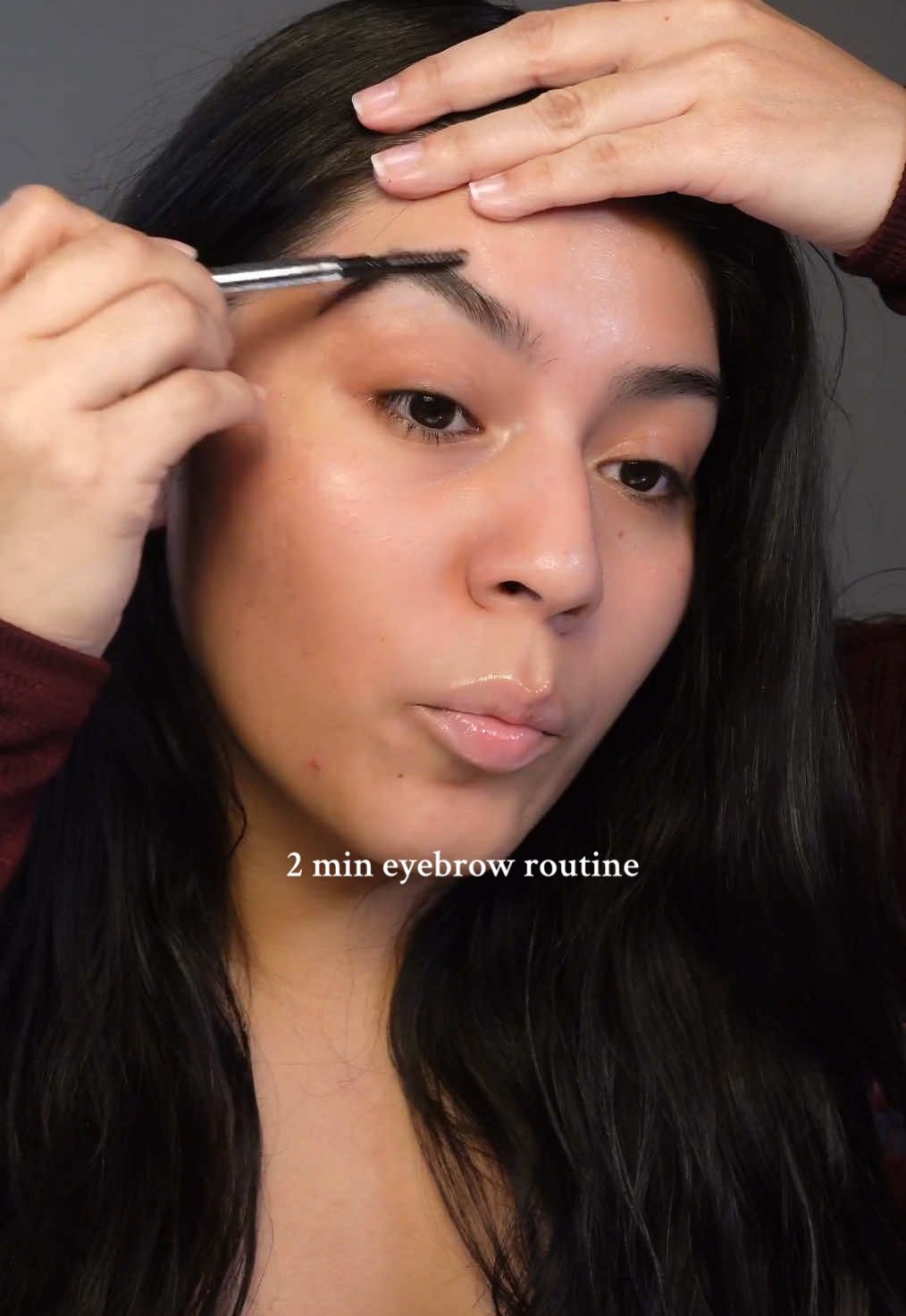 Replying to @valerie my simple and easy brow routine ✨ @Benefit Cosmetics  #browroutine #makeup #benefitofbrows #benefitclubpink #eyebrowtutorial #brows 