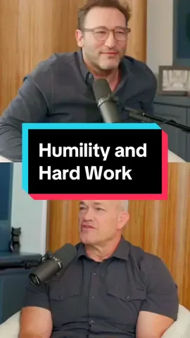 PODCAST 🎙️: Most people believe the only way to lead is to become the best at something. But what if great leadership means admitting you’re not the best at anything? Jocko Willink believes the secret to his greatest achievements comes down to one thing—humility. A retired #NavySEAL commander, Jocko served 20 years in the U.S. military, leading one of the most decorated special operations units through combat in the Iraq War. A New York Times bestselling author, podcast host, and entrepreneur, he now teaches the skills he learned as a SEAL to those in the civilian world. Jocko Willink and I found common ground in our first conversation together, discussing why new leaders should never try to prove their own competence and the difference between tyrannical and open-minded leaders. Check out the full episode wherever you get your podcasts 🎧