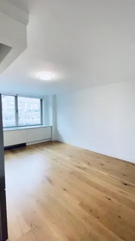 Studio for rent in 📍 Liberty Avenue, Jamaica, Queens, NYC for $700 a month #apartmenttournyc #nyC #nycapartmenttour #nycapartment #foryou #viralvideo #fyp #grow #unfreezemyaccount #tiktok #trick #trick #foryoupage 