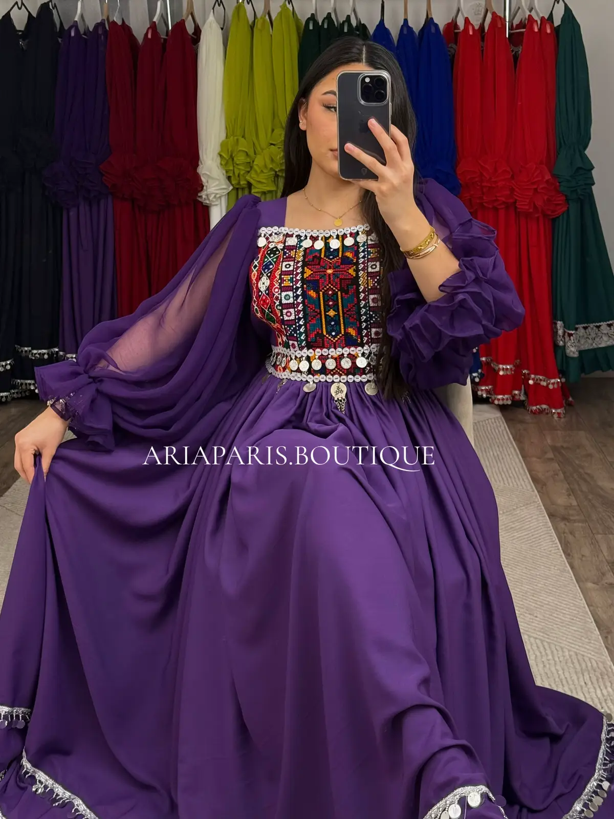 #afghandress #afghanwedding #afghangirl #paris #purpledress #afghansong #ariaparisboutique 