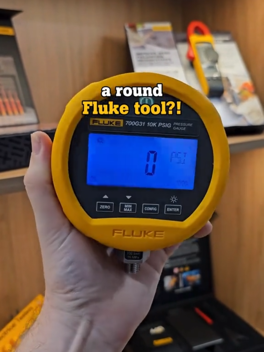 💪 #Fluke 700G #Pressure #Gauge #Calibrators are durable, easy-to-use and ready to get you accurate results in the field! 😍 With 23 different models ranging from -14 to 10,000 PSI, you’re sure to find one to fit your application! 🔗 Find your perfect match today! Link in Bio.