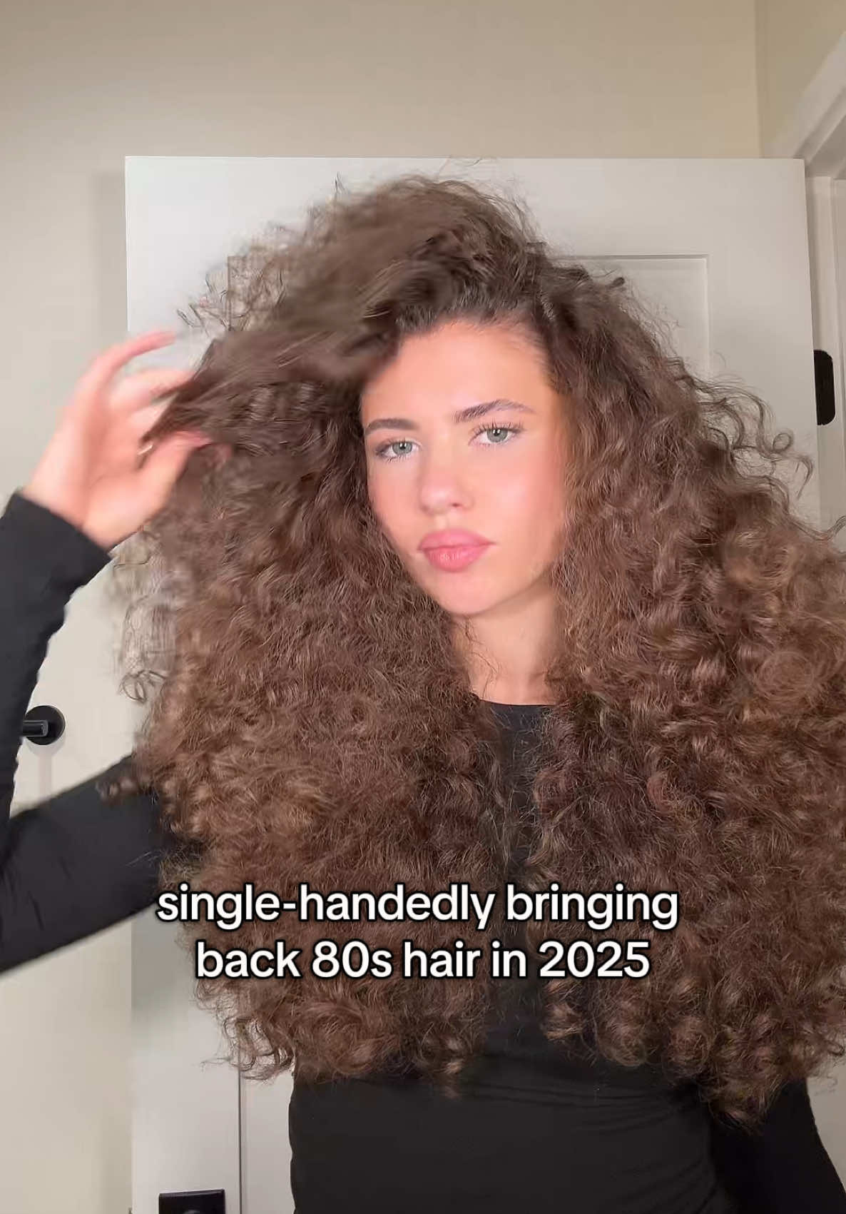 bigger the hair bigger the better #80shair #curls #hairtok 