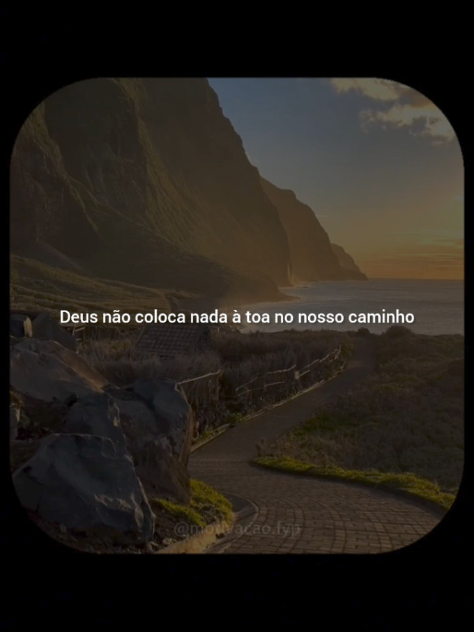 Deus não coloca nada à atoa no nosso caminho... #motivacao #reflexao #motivaçãododia #frasesmotivadoras #statusvideo #motivacaofyp