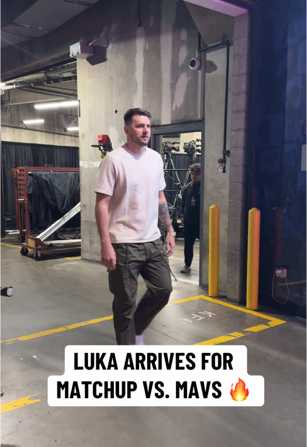 Predict Luka’s statline tonight 🤔👇 #NBA #basketball #nbabasketball #lukadoncic #lakers