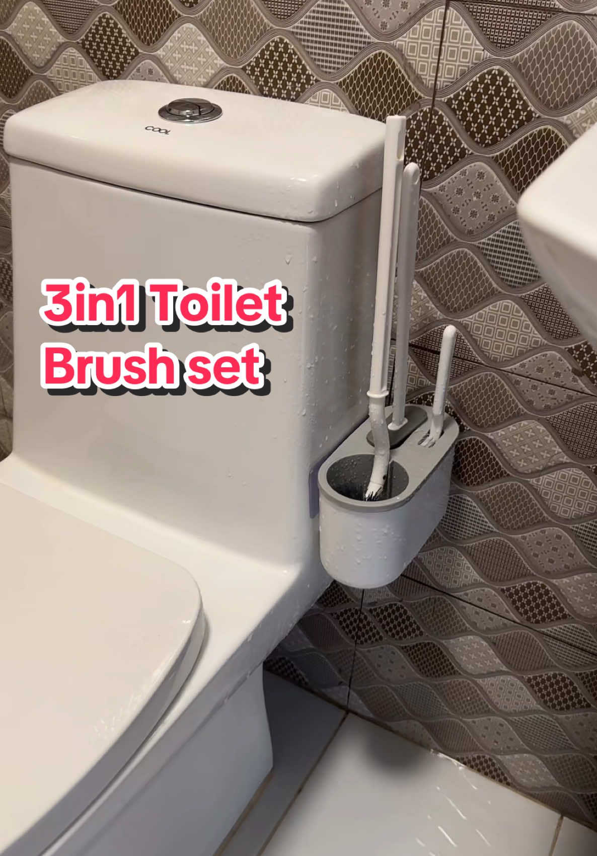 Sa C.R daw makikita kung malinis ang pamamahay kaya bilin mo na tong toilet brush set. 3 in 1 na kaya sure achieve ang cleanliness. Hygenic pa dahil may butas ang ilalim para hindi bumaho at mababad sa tubig ang mga brush. Hindi mo na rin kailangan bumutas dahil may kasama ng double adhesive na matibay pa sa relasyon nyo😂 #cleaning #cleaningtiktok #cleanliness #hygienic #bathroom #restroom #Home #hacks #tips #affordable #quality #estetik #affiliatemarketing #marketing #fyp 