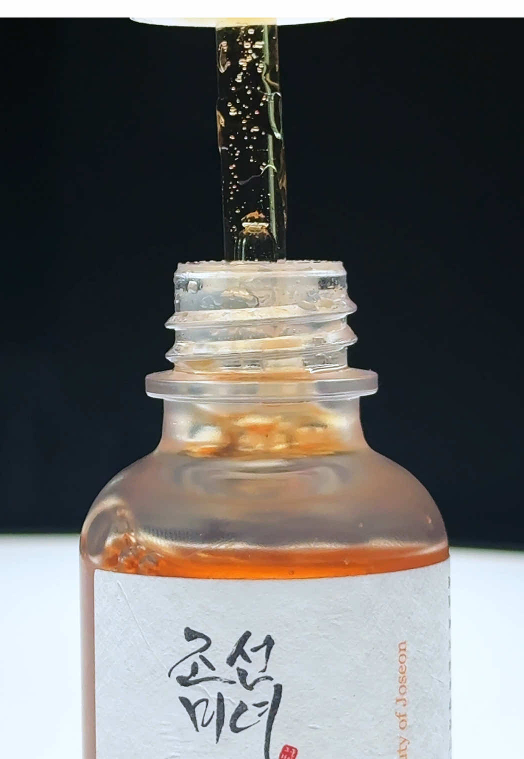 A drop of luxury✨🤍 Product: @beautyofjoseon_official Revive Serum ugc ugccreator ugccommunity ugcexample ugcjourney ugccontent beautyofjoseon kbeauty glassskin skincarelover selfcareroutine serummagic skincaregoals koreanskincare glowup viral viralbeauty #ugc #ugccreator #ugccommunity #ugcexample #ugcjourney #ugccontent #beautyofjoseon #kbeauty #glassskin #skincarelover #selfcareroutine #serummagic #skincaregoals #koreanskincare #GlowUp #viral #viralbeauty