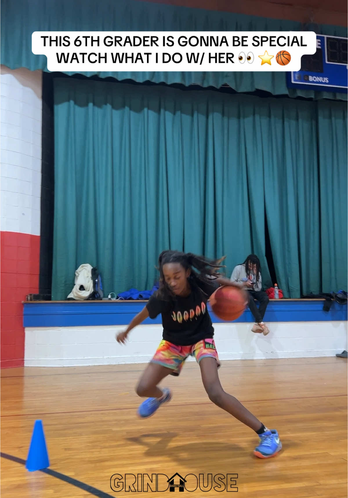 THIS 6TH GRADER IS GONNA BE SPECIAL WATCH WHAT I DO W/ HER 👀 ⭐️🏀 One of my newest projects right here! This 6th-grade young lady is a quick learner, and I’m excited to watch her progression and confidence grow. Be on the lookout for her—she’s going to be a very good player. Mark my words! I’m also looking for 5 dedicated 6th graders to complete my roster as I start this new team. If you know a young hooper ready to work and get better, let me know! #GrindHouseBasketball 