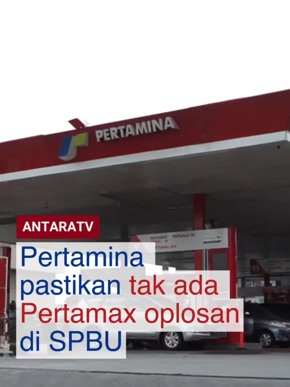 Pertamina Patra Niaga memastikan bahwa tidak ada Pertamax oplosan yang terjadi pada bahan bakar tersebut di SPBU.  Corporate Secretary Pertamina Patra Niaga, Heppy Wulansari mengatakan, terdapat beberapa penyesuaian seperti pemberian warna, namun hal tersebut tidak mempengaruhi nilai oktan dari Pertamax. #pertamax #pertamaxoplosan #bbm #pertamina #pertaminapatraniaga #korupsipertamina 