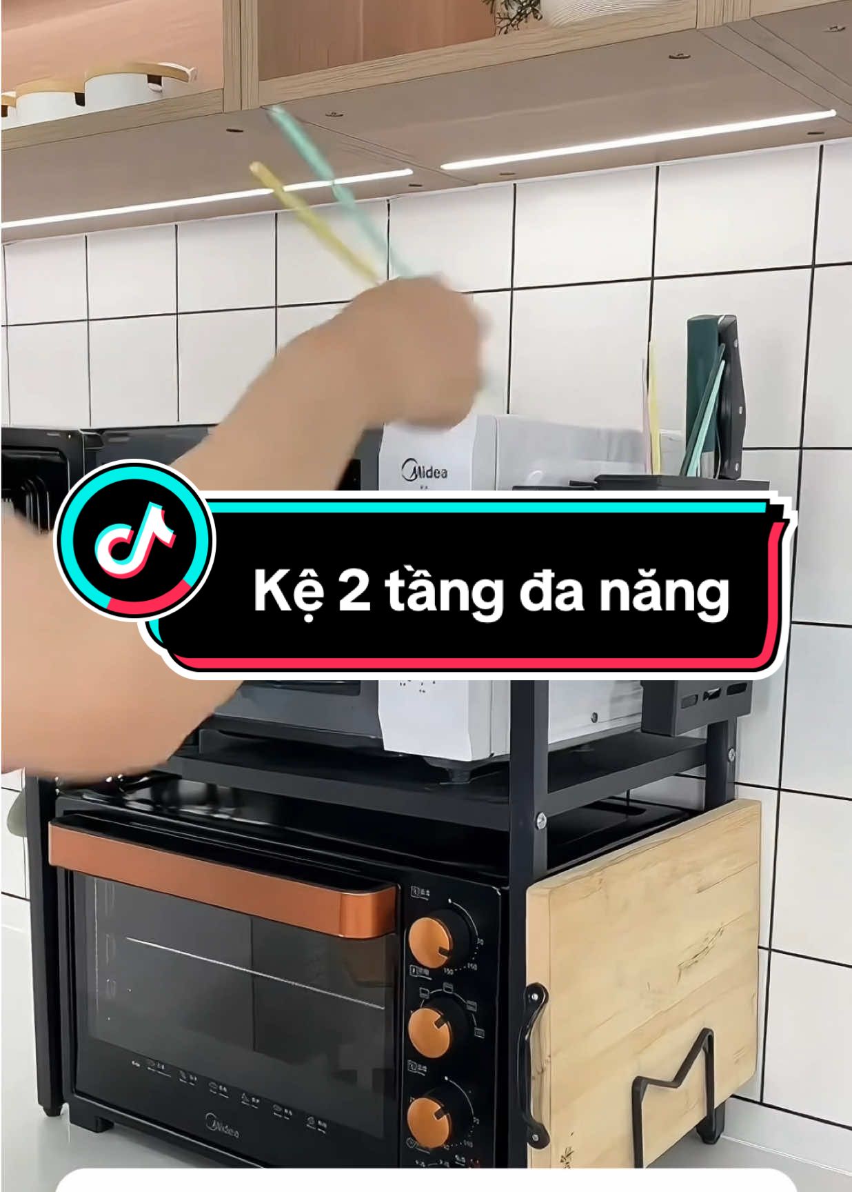 Muốn căn bếp luôn ngăn nắp, đừng bỏ qua chiếc kệ này nhé! #giadungthongminh #dondepnhacua #meovatcuocsong #dogiadungtienich #reviewdogiadung 