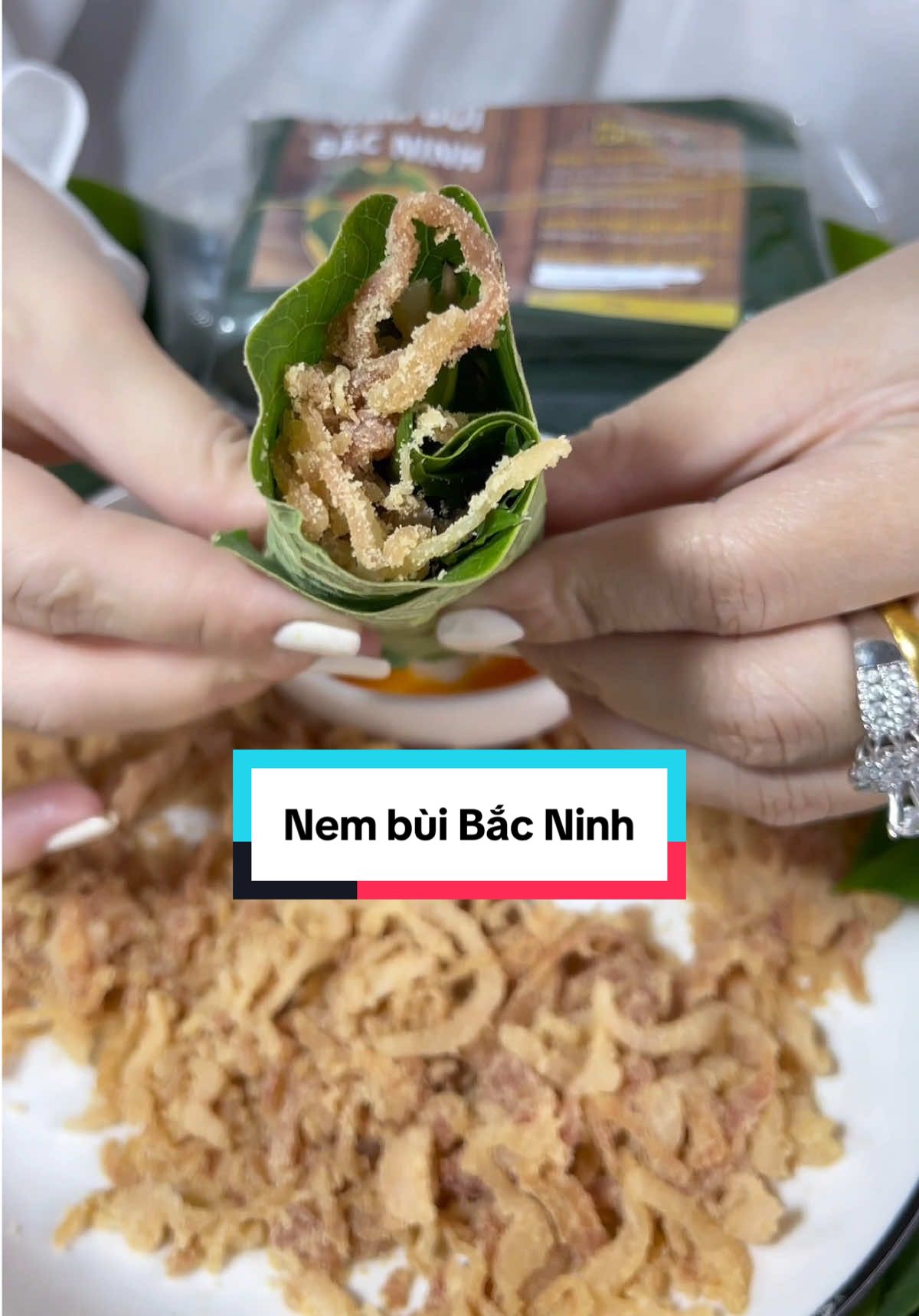 Nem Bùi đặc sản Bắc Ninh, mồi bén cho mấy anh nè #nembui #nembuibacninh #nembui2chiem #anvat #anvat #tranmyle1992 #xuhuong @Nem Bùi 2 Chị Em 