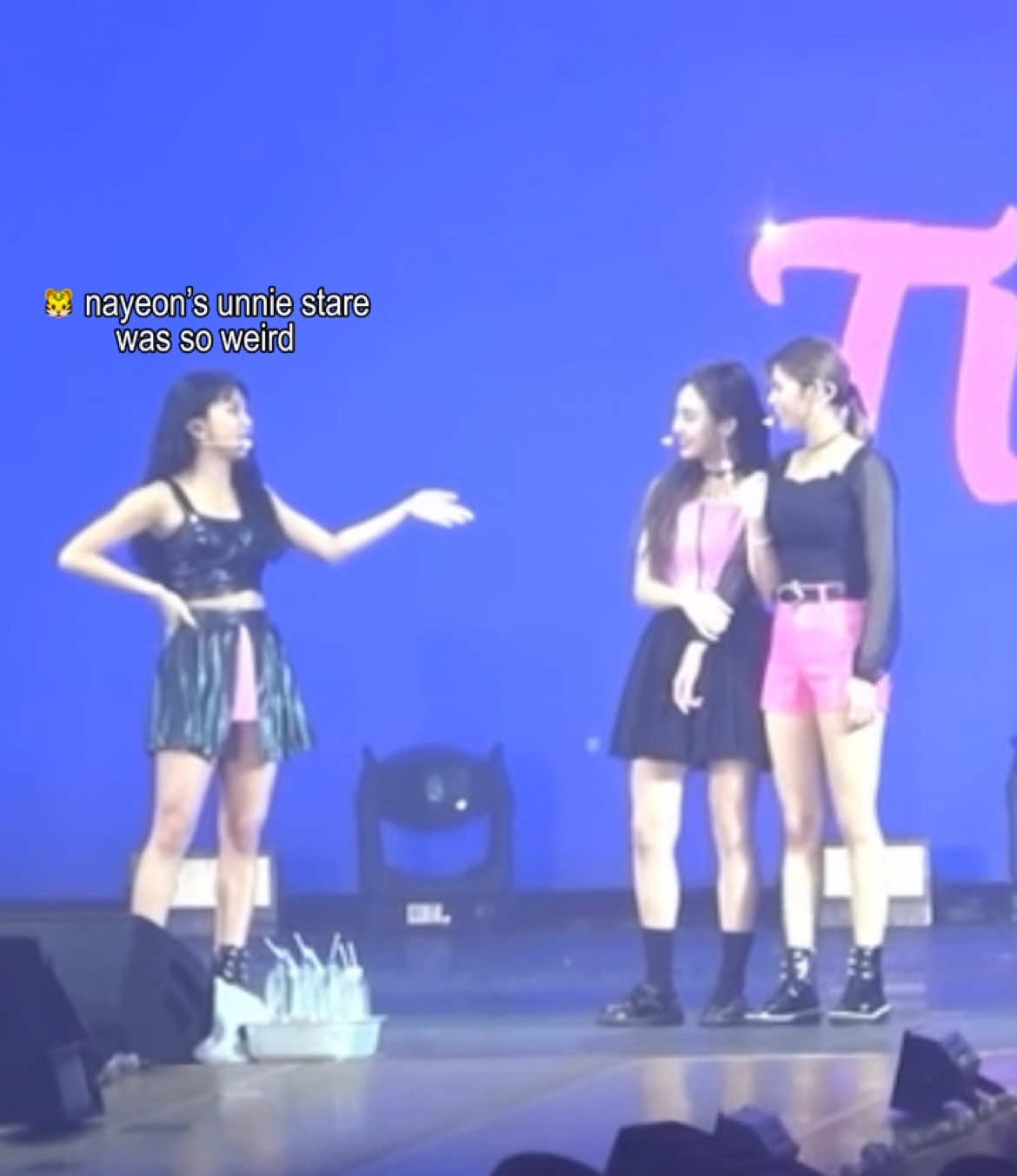 this shit was funny 🙏🏼 bring them back #2yeon #najeong #jeongyeon #nayeon #twice #talk #concert #chaeyoung 