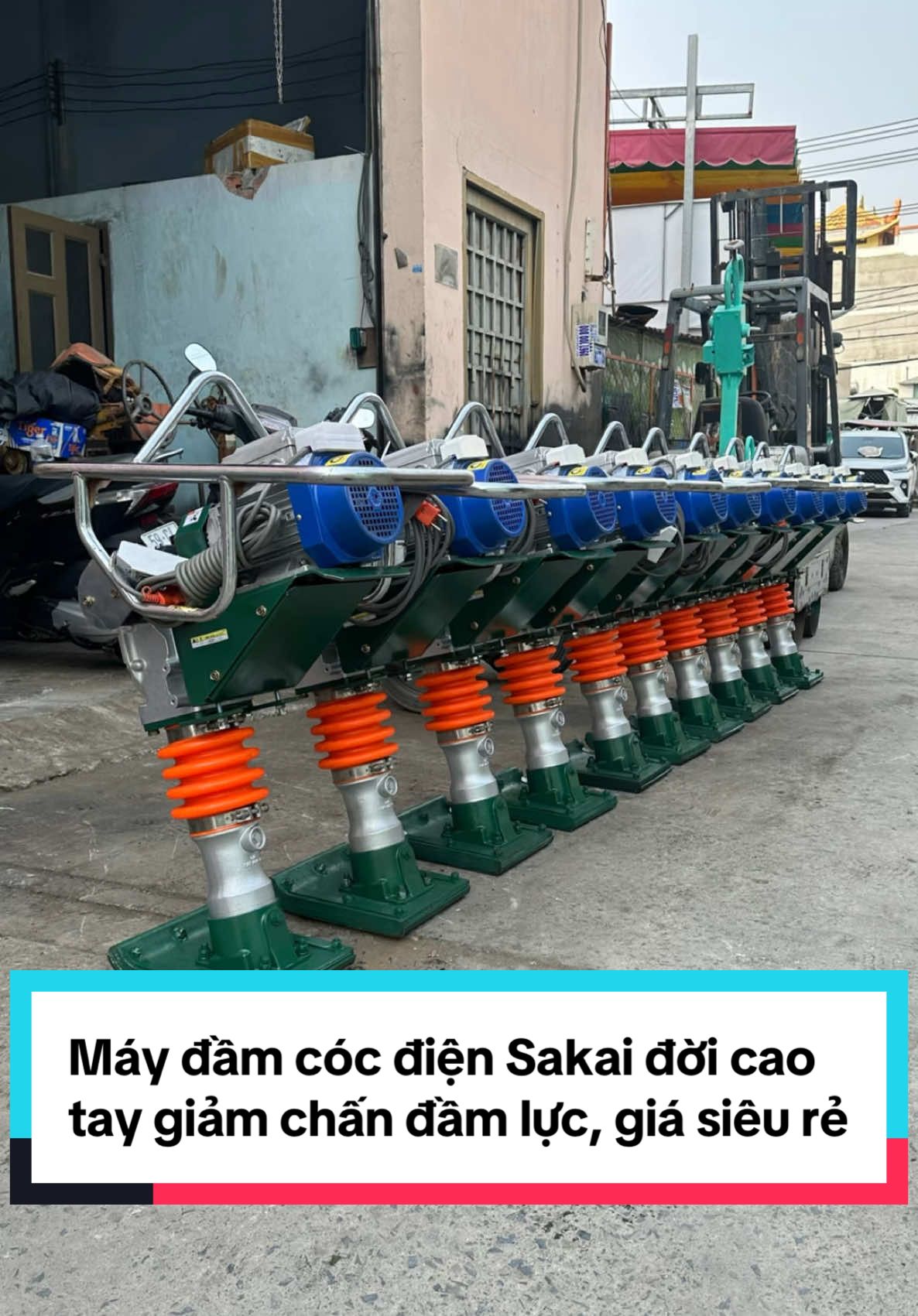 Máy đầm cóc điện Sakai đời cao tay giảm chấn, đầm siêu khỏe, giá siêu rẻ. Lh Sđt/Zalo: 0906858722 #mayxaydung #mayxaydungduchuy #xuhuong #xuhuongtiktok #xuhuongtiktok2025 #hangbai #hangbainhat #hangbainhatban #maydamcoc #maydamcocnhatbai #maydamcochangbai #maydamcocnhatban #maydamcocdien #maydamcocdien220v #maydamcocdiensakai 