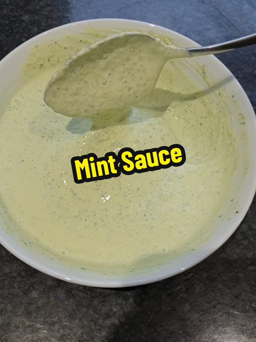 Replying to @l1nz189 Mint sauce #mintsauce #mintchutney #sauce #chutney #mintsaucerecipe #ramadanrecipe #mintchutneyrecipe #greenchutney 