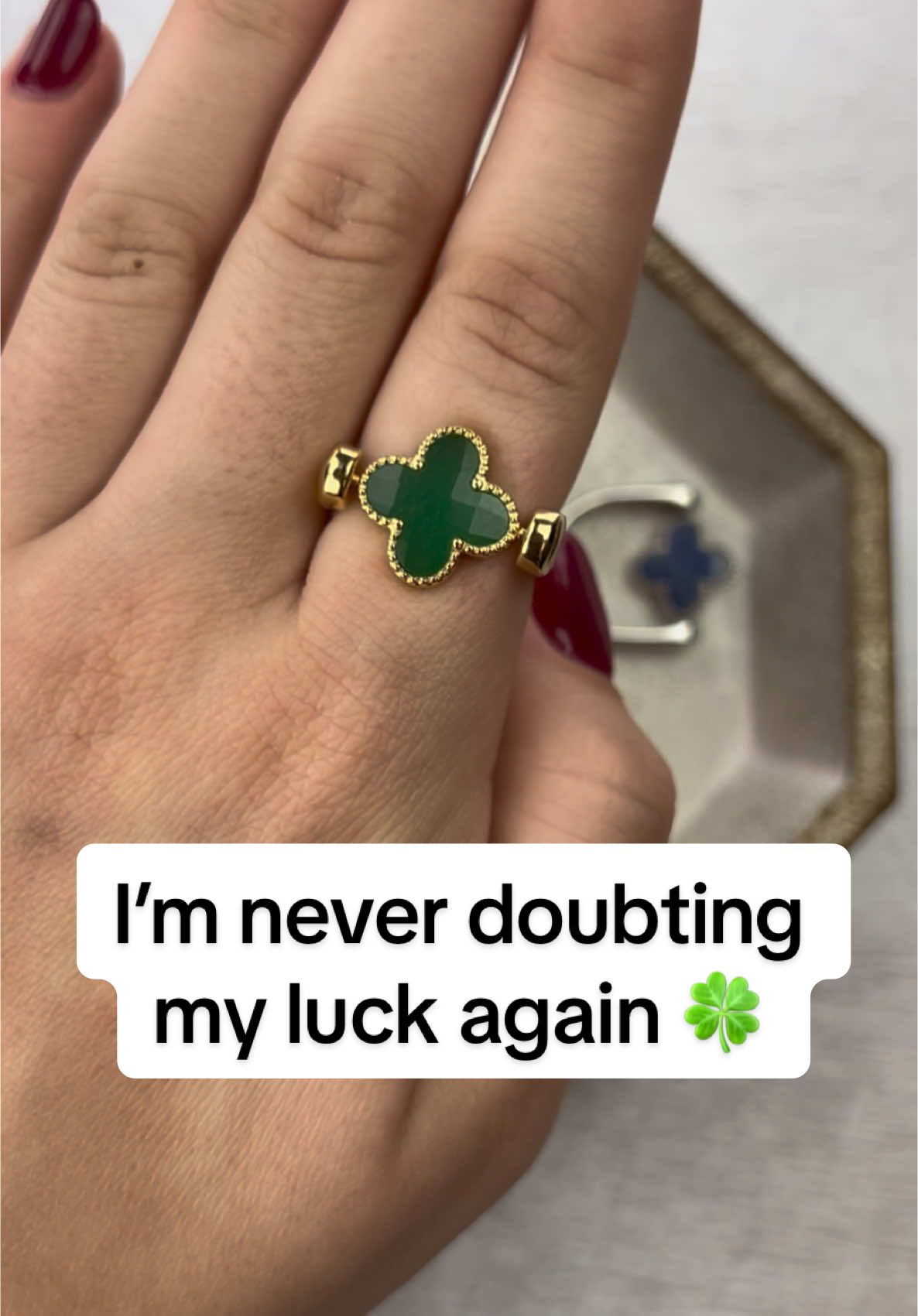 This African Jade Quatrefoil element has us feeling all kinds of lucky! Try your luck this Friday 2/28! 🍀 #stpatricksday #greenjewelry #weargreen #stpattysday 