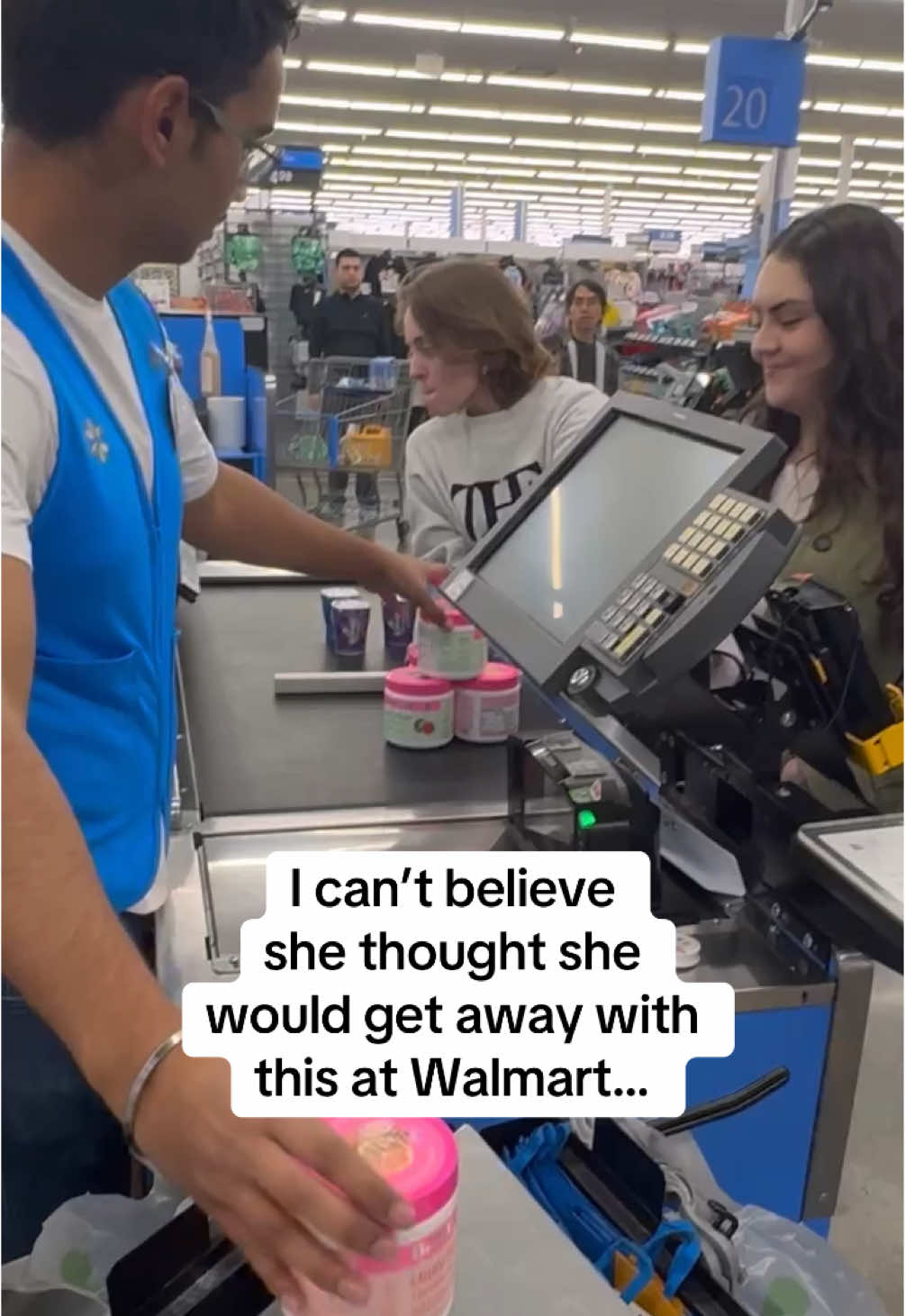 Insane behavior #belliwelli #walmart 