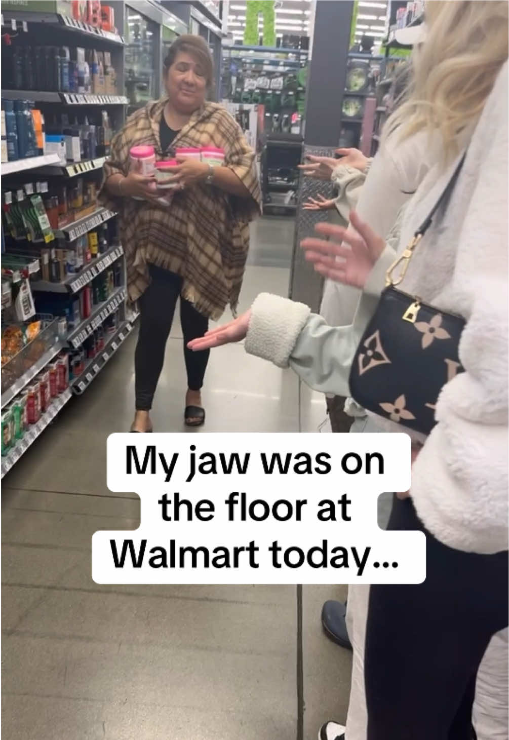 UNREAL #karens #belliwelli #walmart 