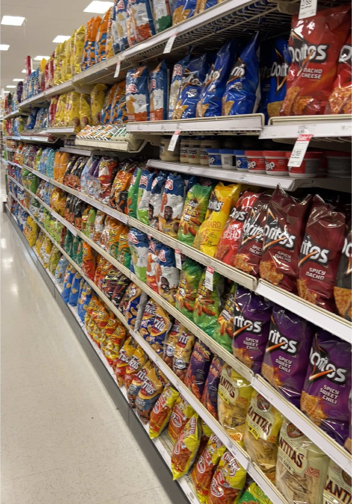 When you discover the crisp aisle at Target 🎯  #florida #target #targetfinds #orlando #orlandoflorida #cheetos #doritos #ruffles #funions 