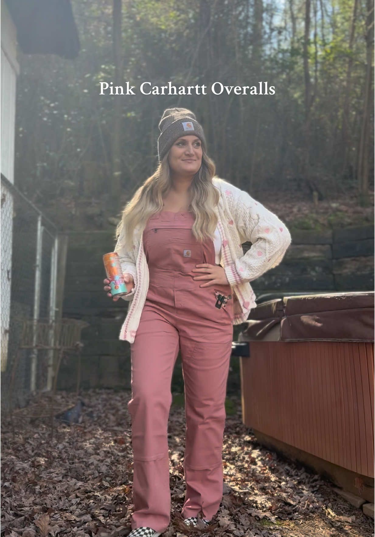 Feeling like homestead Barbie in my new pink carhartt overalls 🩷✨😍 #carhartt #pinkcarhartt #carharttprincess #homestead @carhartt  