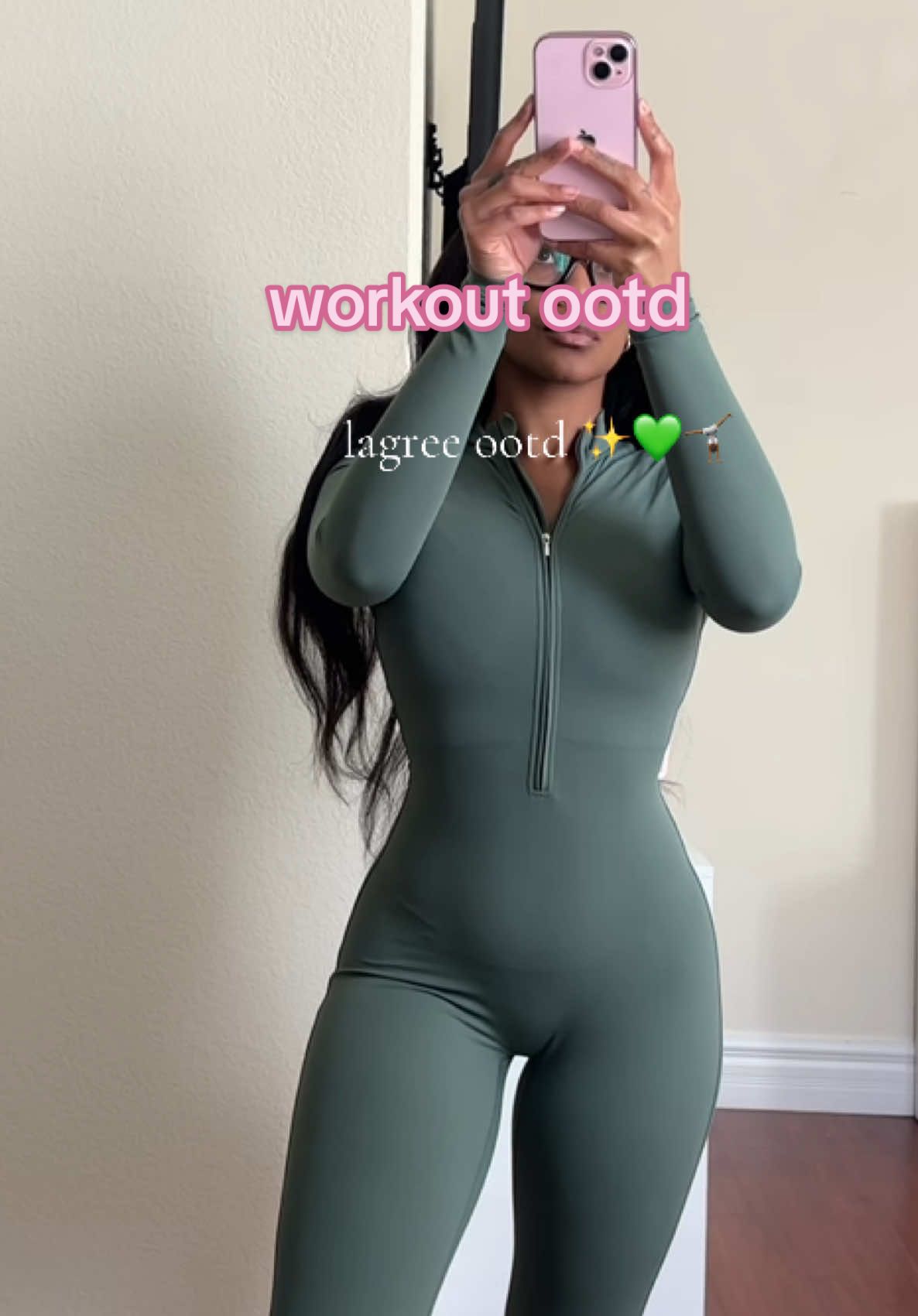 love this jumpsuit 💚😍 #fyp #ootdinspo #tiktokshopfinds #workoutfit #gymootd 