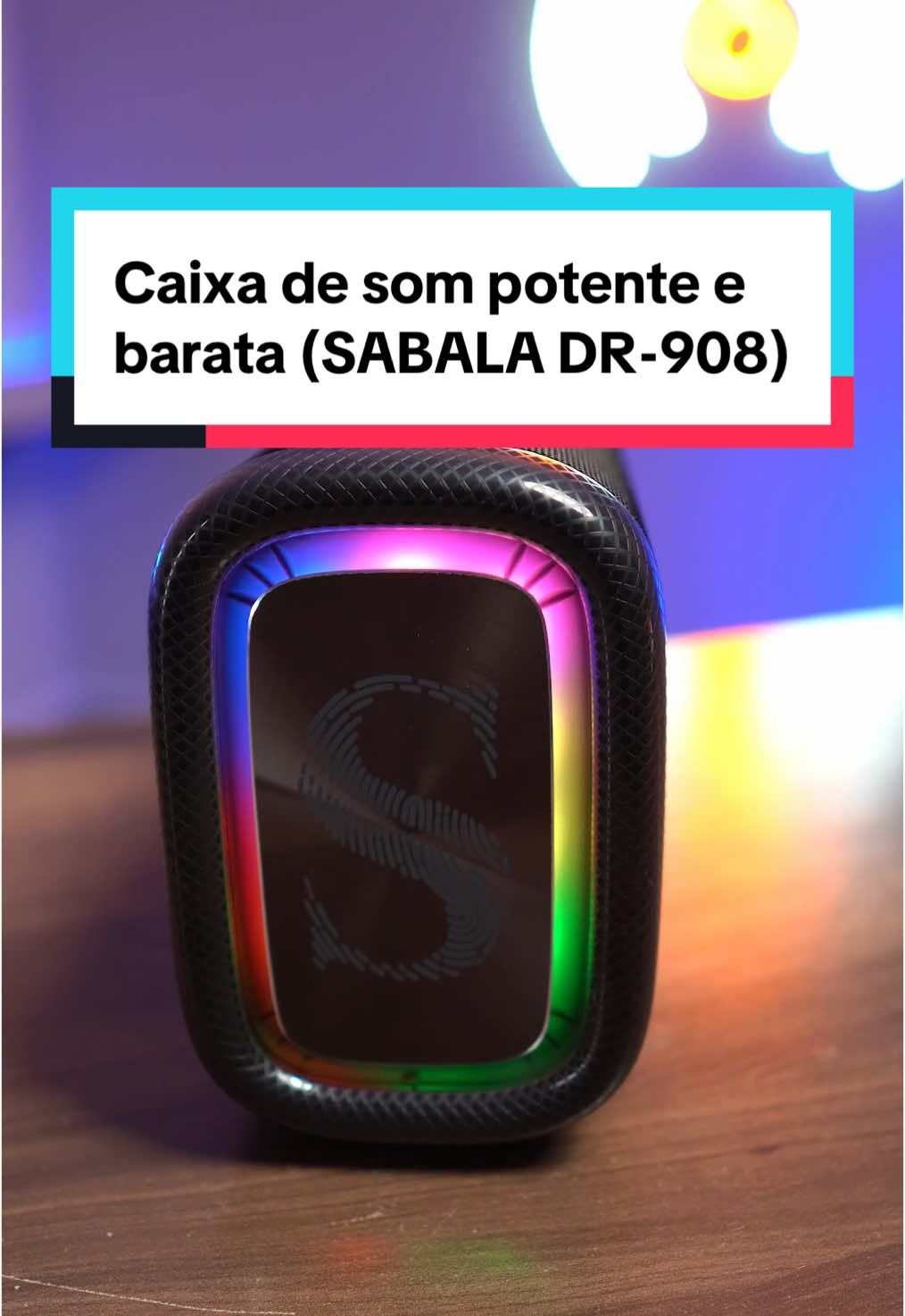 Caixa de som Bluetooth POTENTE e BARATA! Pesquise esse código no Mercado Livre: MAXDIC-H897 #caixadesom #sabala #som #tecnologia #música #caixadesombluetooth 