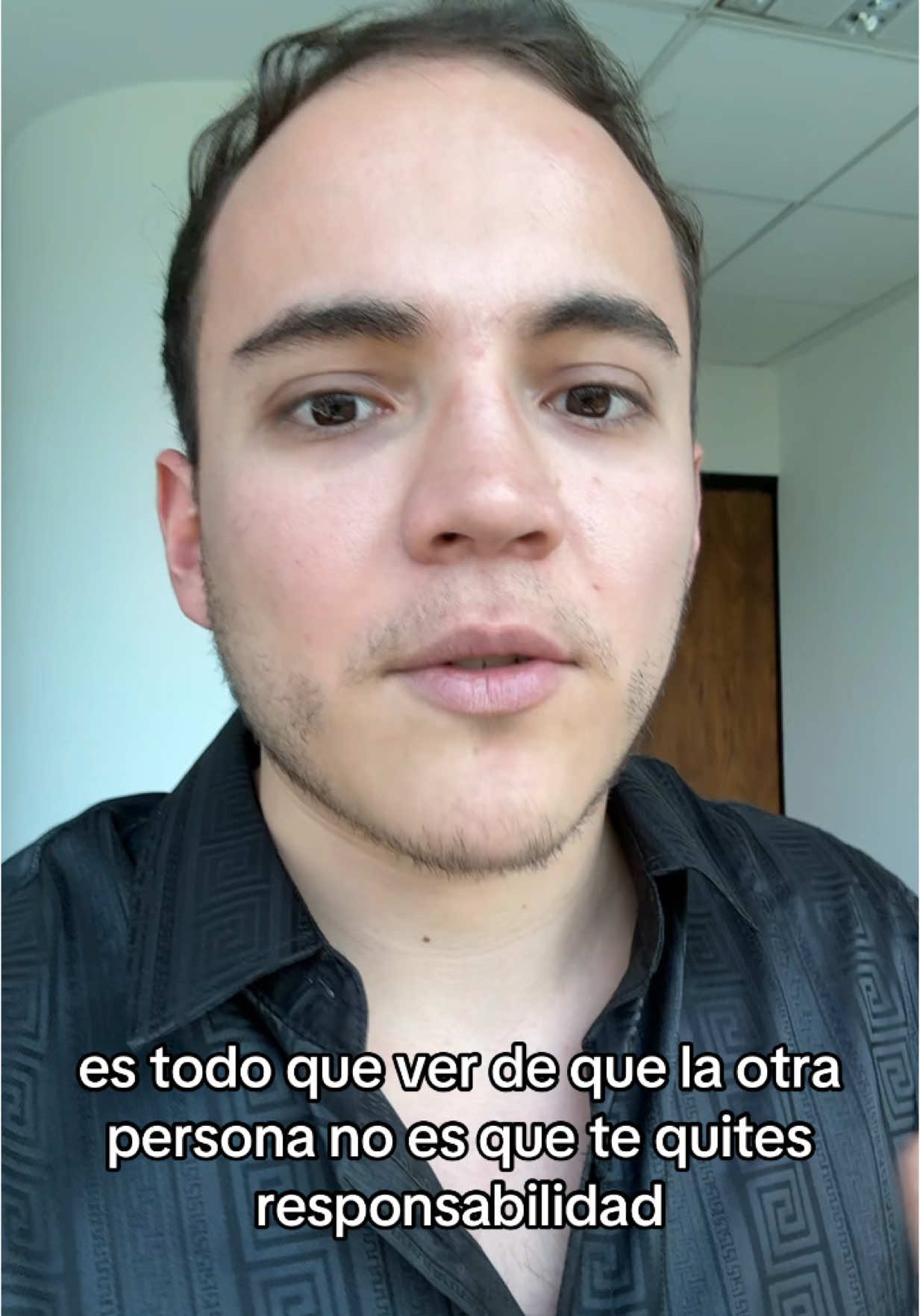 Deja de juzgar o victimizarte, ellos “no tienen” la culpa. #espiritualidad #locuentoentiktok #bienestar 