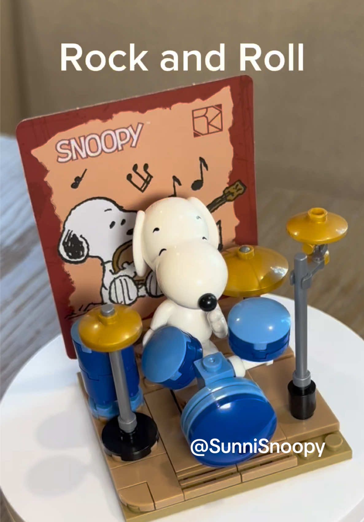 Snoopy blind box building blocks unboxing - Rock and Roll Snoopy  #snoopy #スヌーピー #esnupi #unboxing #blindbox #buildingblocks #peanuts #comics #snoopyandwoodstock #snoopycollection #peanutsgang #스누피 #charliebrown #thepeanuts #snoopydog #snoopymania #snoopylover #snoopyfan #snoopylego #fyp