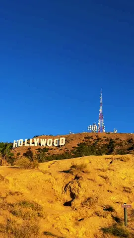 #creatorsearchinsights #losangeles #california #views #drive #mountain #explore #sunstet 