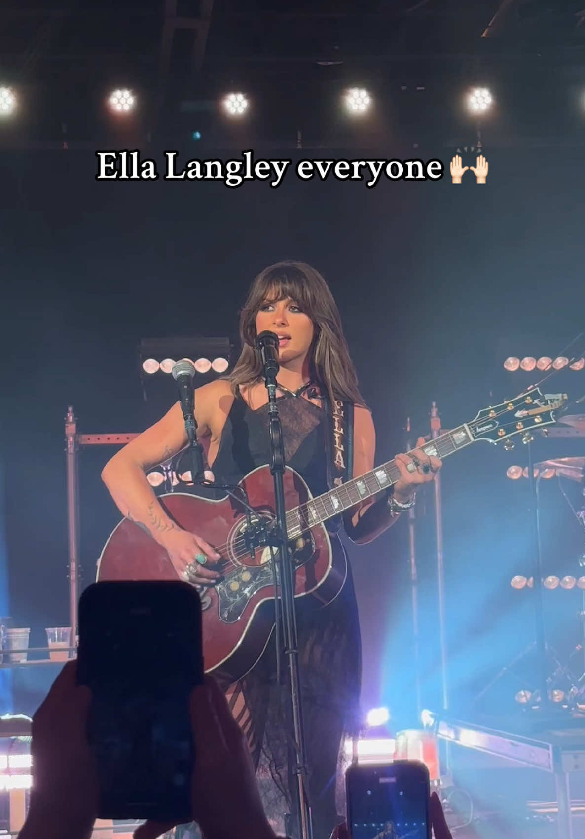 queen & so stunning🖤@Ella Langley  #ellalangleymusic #ellalangleyconcert #fyp #countrymusic 