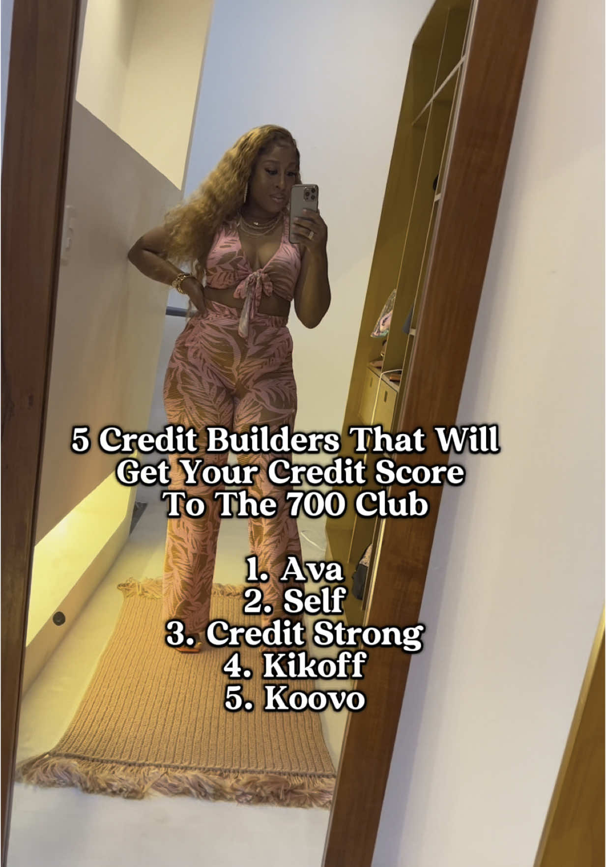 Top 5 favorite credit builders! 💳 1. Ava 2. Self (Formerly known as Self Lender) 3. Credit Strong 4. Kikoff 5. Koovo Go on and start building!! 💰💳🏦 #badcredit #creditrepair #creditrepairservices #credithacks #credittips 