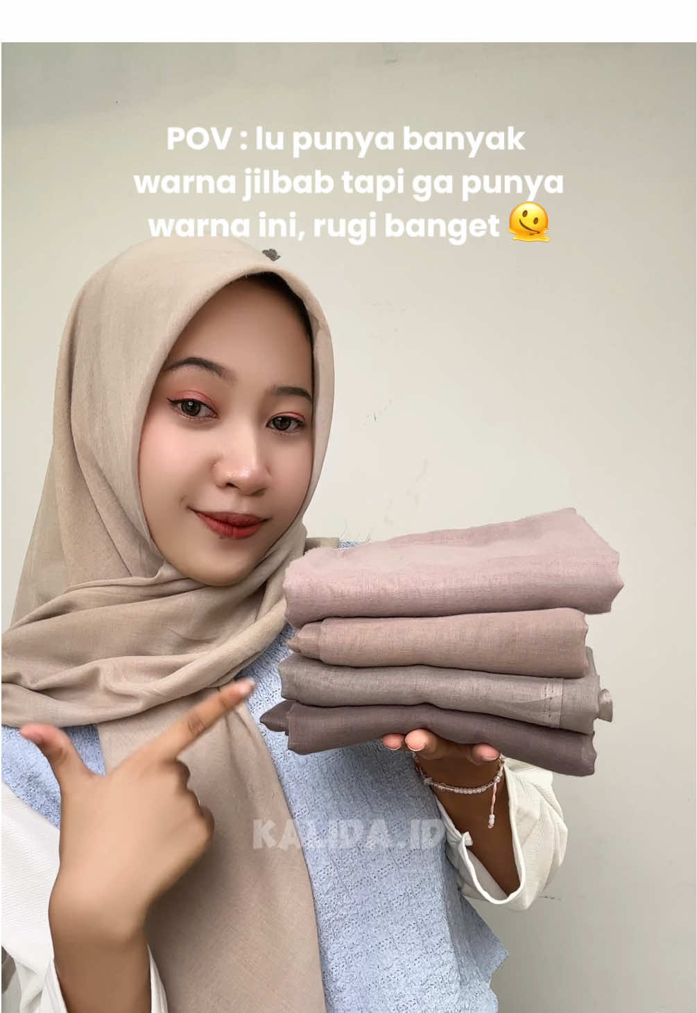 #fyp #hijabsegiempat #hijaboutfit #parislegend #parisjadul #hijabitiktok #varisha #parisjadulvarisha #parisvarisha #outfithijab #outfithijabstyle #hijabsimple 