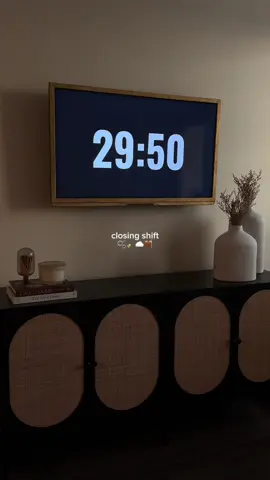 closing the house down🫧🧹☁️🤎 hope you had the best day!! #closingtime #closingshiftcleaning #closingnight #cleaning #CleanTok #cleanwithme #cleaningmotivation #midweekcleaning #midweekreset #fyp #neutral #neutralaesthetic 