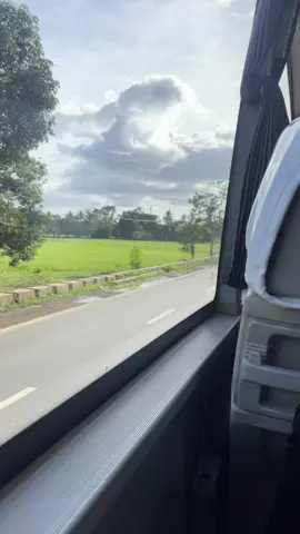 In love sa ganitong view 🫶🏻💚#fyp #traveltiktok #bus #nature #Love 