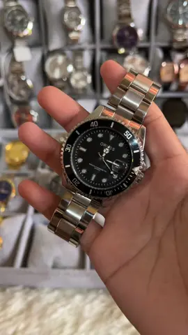 ORUSS WATCH 40mm face diameter, rotating vess with automatic datejust waterproof water-resistant, non-tarnished non-faded with free adjuster, extra battery, cloth and box from oruss. GO GET YOURS NOW 🫶 #oruss #orusswatch #watch #watches 