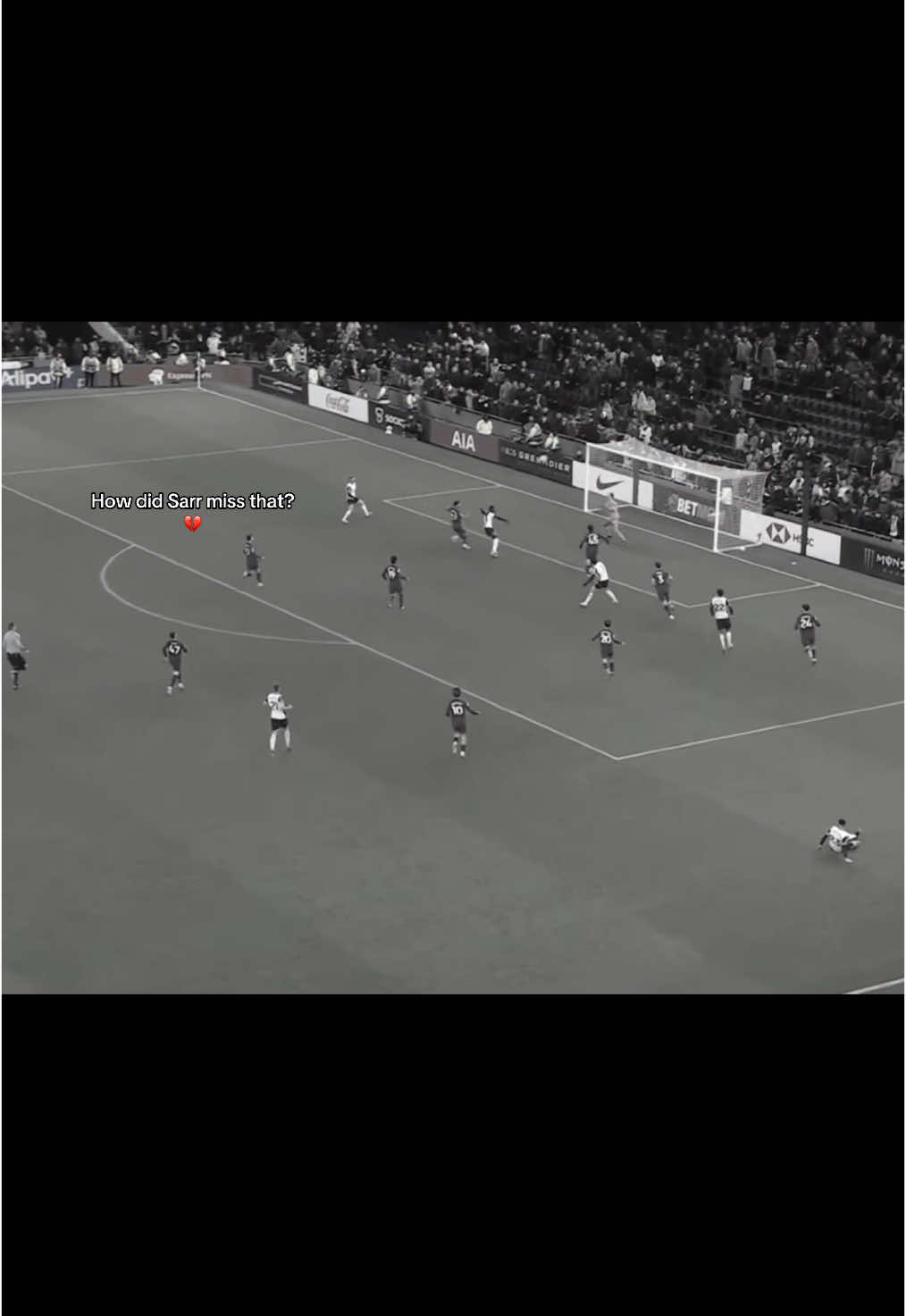 How did Sarr miss that?? 💔 #videoviral #coysarmy #tik_tok #viral_video #tottenham #fyp #spurs #football 