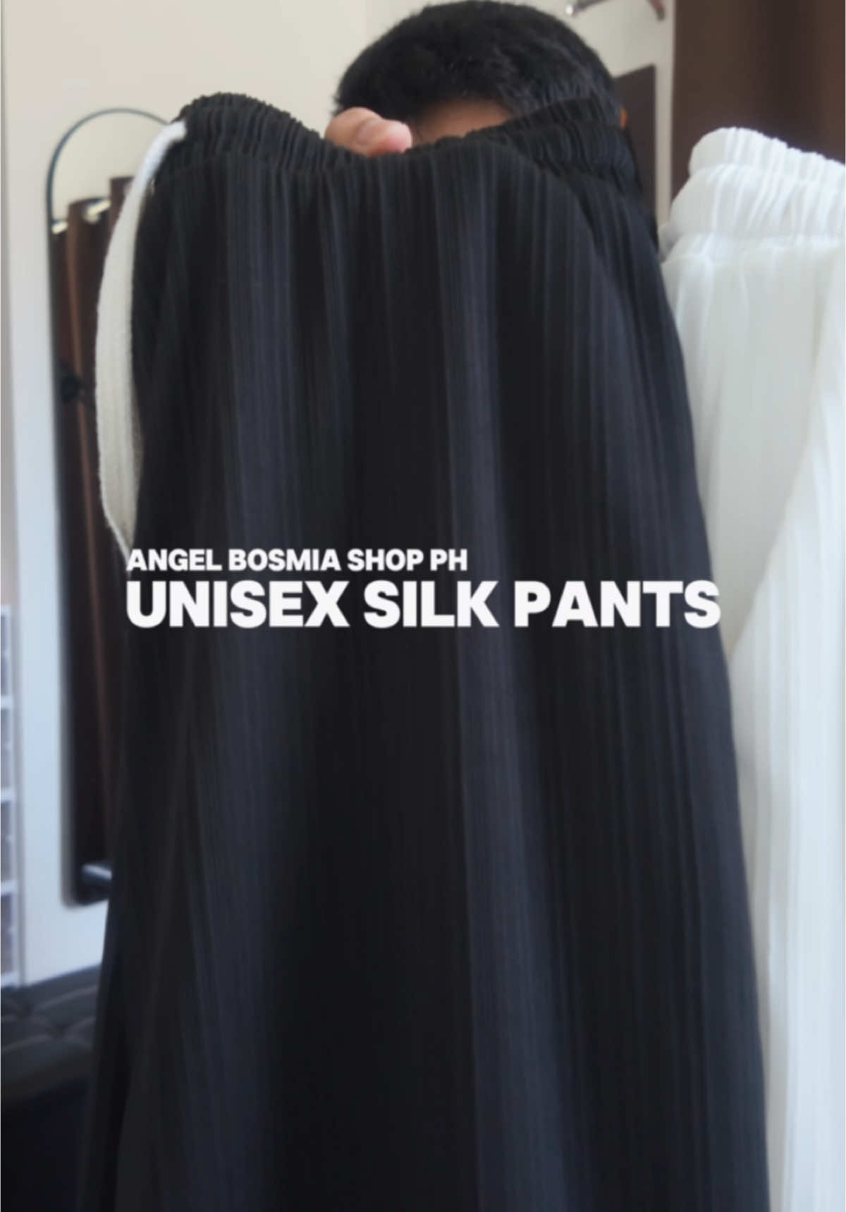 Viral unisex silk pants 10/10 quality 🔥 #pants #streetwear #outfit #fashion #tiktokaffiliate #fyp #grwm #outfitideas #outfitinspo silk pants, pants for men, pants recommendation, unisex pants, pants for woman, white pants, black pants