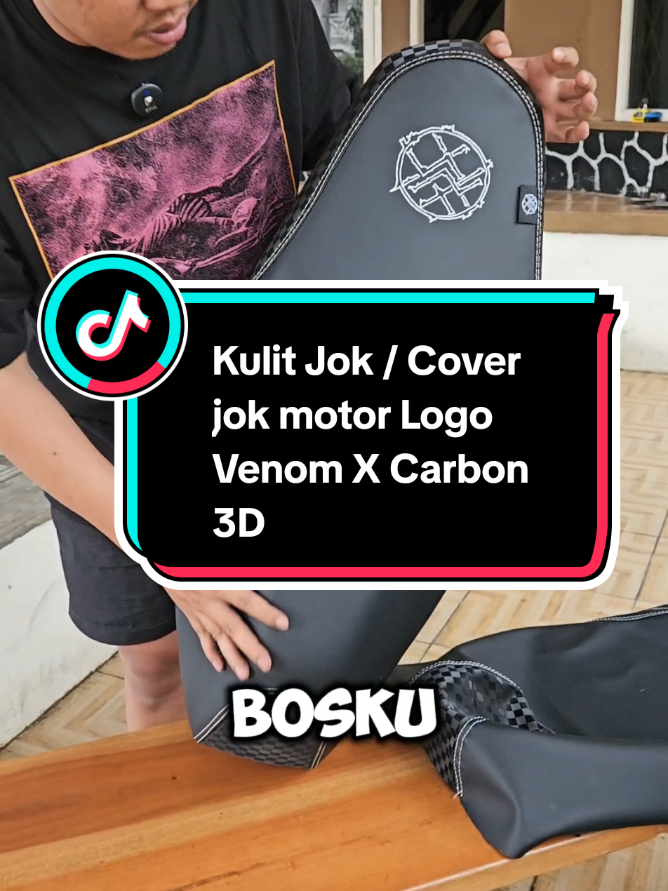 Membalas @_rangga1535  Kulit Jok / Cover jok motor Logo Venom X Carbon 3D jahitan rapi, Produk Terbaru Order Sekarang Di Keranjang Kuning Bosku 😎 #coverjokmotor #jokmotor #coverjok #coverjokanticakarkucing #sarungjokmotor #sarungjok 