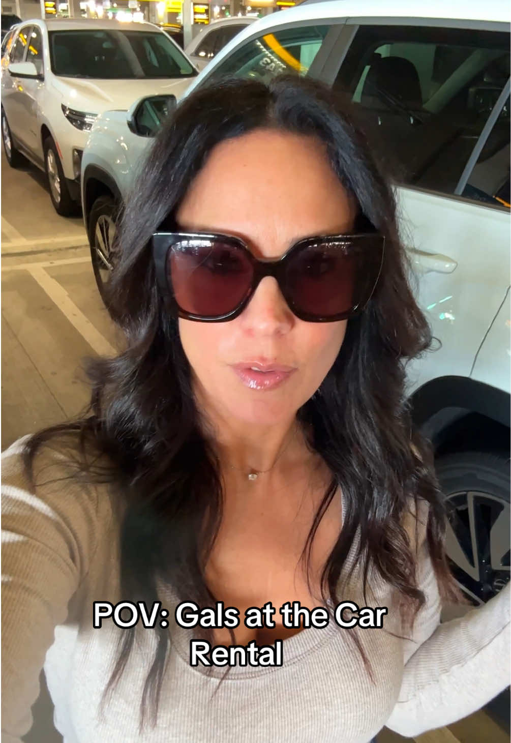 No dimmers, no dice 🪞🚗 #carrental #mirrors #girlsbelike #traveltok #funnytok 