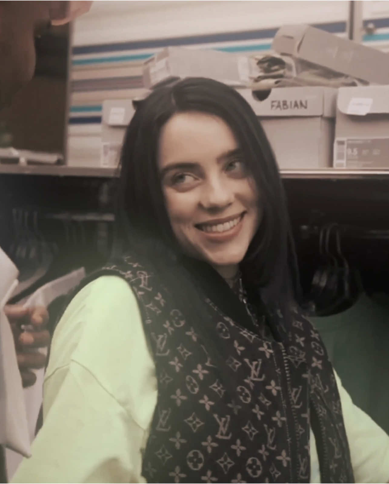 how is twalb already 4 years old???😭😭 (i’m a day late whoops) // #BILLIEEILISH #scarynotcute #billieeilishedits #billieeilishfanpage #edit #theworldsalittleblurry // @𝐜𝐨𝐦𝐞𝐭𝐟𝐚𝐯𝐨𝐫 @katie @liv @𝙧𝙪𝙚 / 𝙝𝙚𝙖𝙧𝙩𝙯𝙛𝙪𝙡 @cyb3re1lish @starbillss 