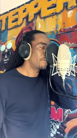 ⚠️🧪 ATTENTION EXPÉRIMENTATION MUSICALE EN COURS ! 🧪⚠️ On vous prévient : 