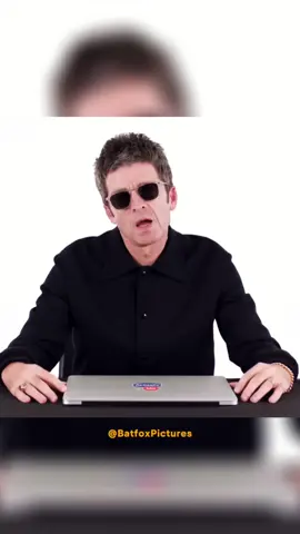 NOEL GALLAGHER - TWO GIRLS THAT LOOK LIKE NOEL GALLAGHER #OASIS #NOELGALLAGHER