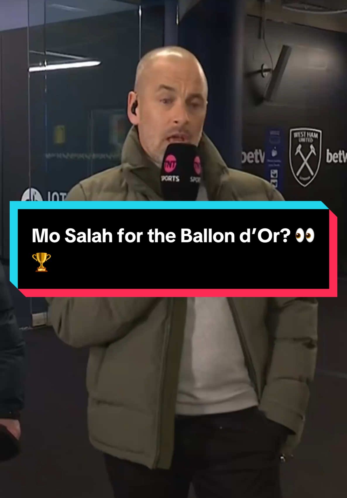 “The only reason he hasn’t got a Ballon d’Or is because he’s in the Ronaldo and Messi era.”  Joe Cole on Mo Salah’s record-breaking campaign so far 👑 #mosalah #liverpool #PremierLeague 
