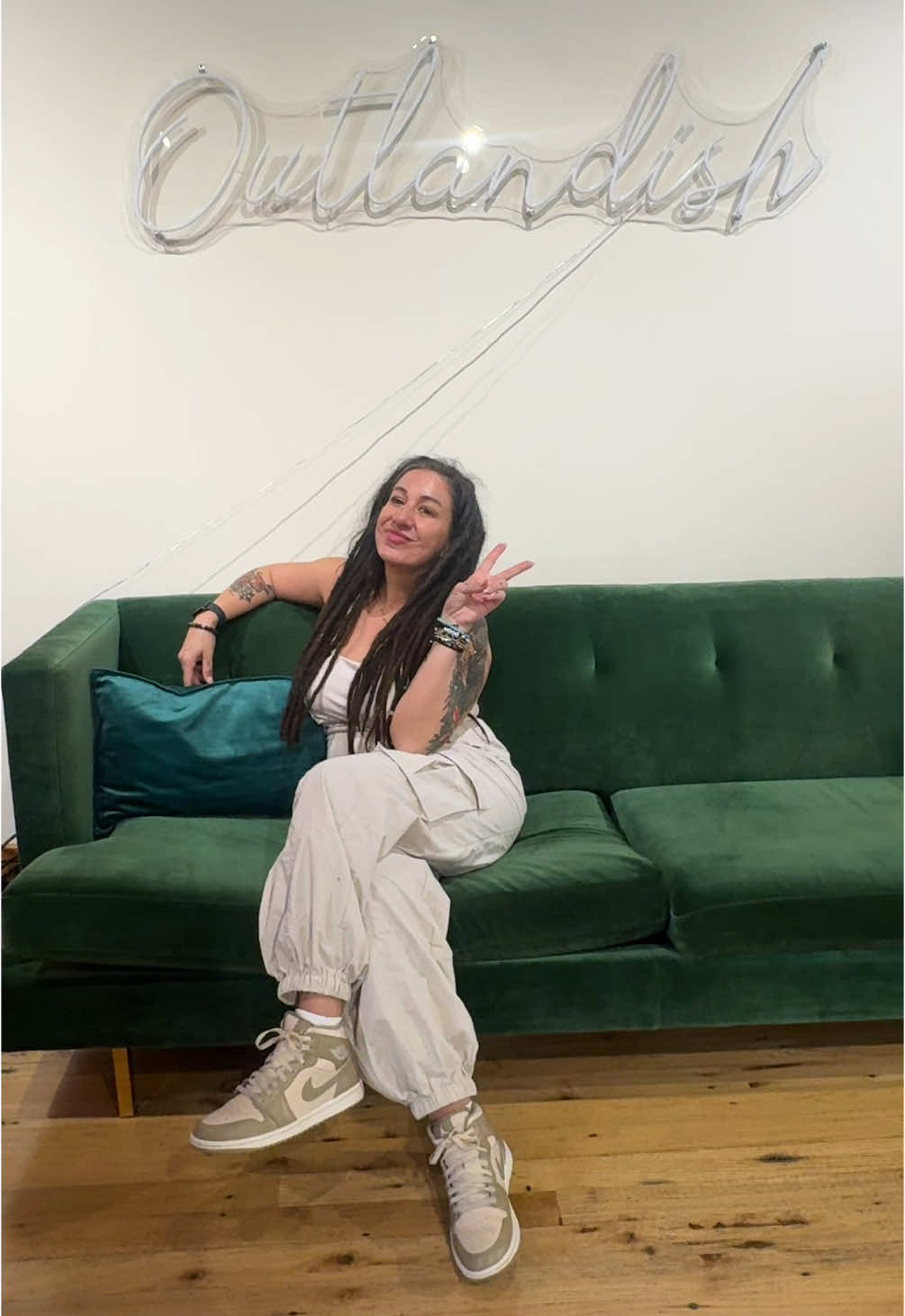 Outlandish sample center in Santa Monica! @★ Outlandish Agency ★ #outlandish #tiktokshopaffiliate #ttsaffiliate #contentcreator 