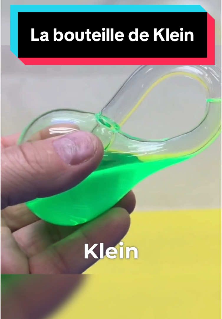 Peut-on vraiment remplir une bouteille de Klein ? #science #lesaviezvous #apprendresurtiktok #explorer #pourtoi #foryoupage❤️❤️ 