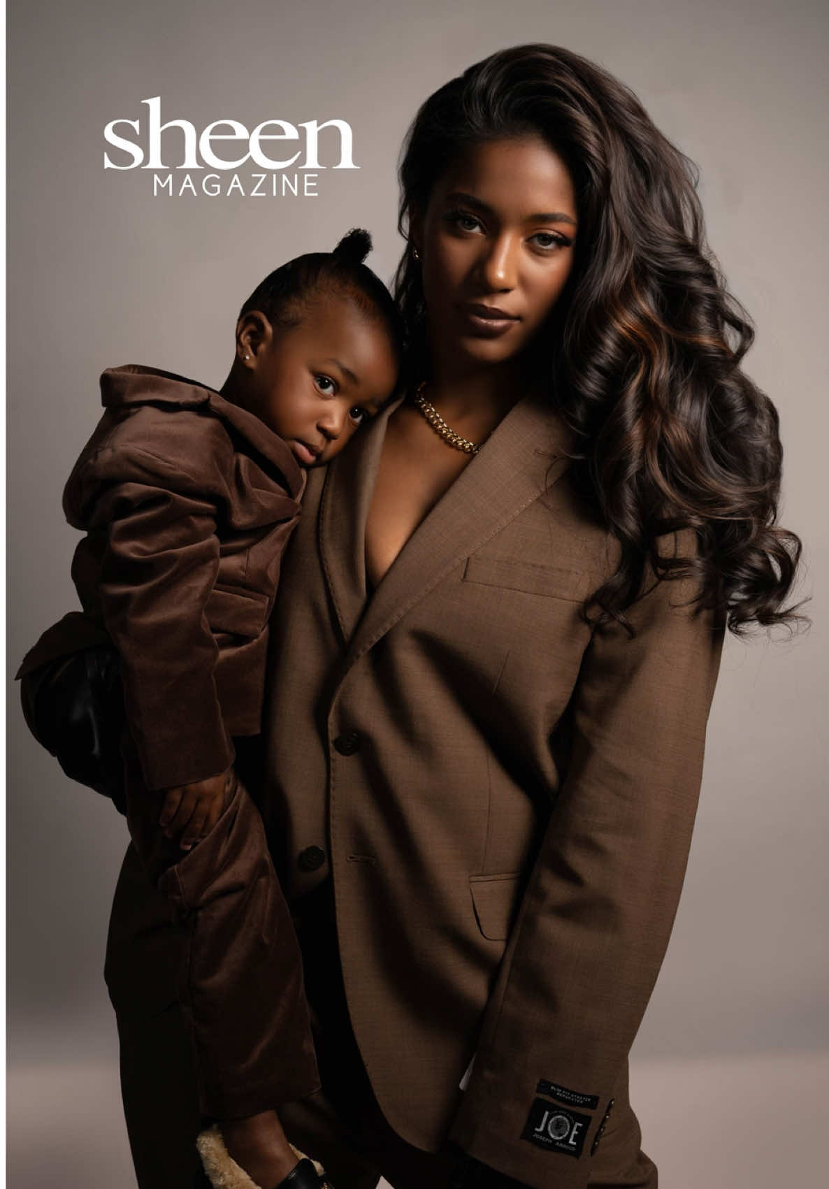 COVER OF SHEEN MAGAZINE WITH MY BABY STORI 🥹☕️🫶🖤 Creative Direction:  @touchbytoni Photography:  @3zythaproducer Makeup by: @makeupcateryne Wardrobe Styling: @msamyj Journalist: @she.me.her_jazz