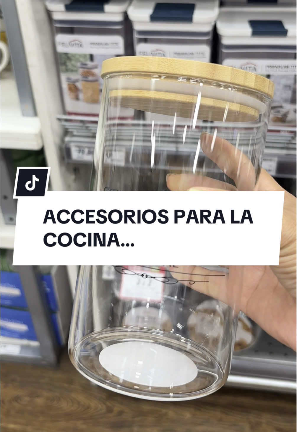 Buscando ofertas en accesorios para mi cocina 🙂‍↔️🫰🏻 #cosasdemamas #cocina #accesorios  #tips #estilo #hogar #decoracion #mamaperuana #mamasdetiktok  #MomsofTikTok 