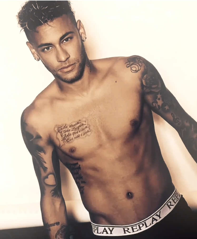 #neymar || 🤤🤤 || #typ #foryou #viral #xyzbca #neymarjr #neymarjredit #neymarjr10 #psg #barcelona #santos #football #footballtiktok #brazil #venom //