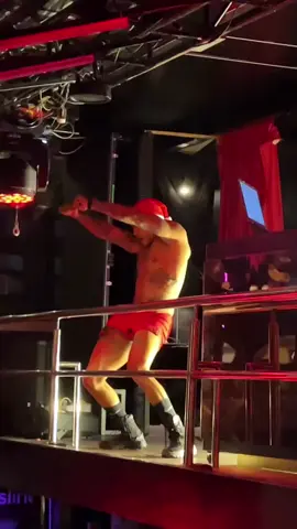 Ya acabó diciembre pero este no lo subí. #paratiiiiiiiiiiiiiiiiiiiiiiiiiiiiiii #viralvideos #tikto #fyd #paratii #video #fyd #video #fydシ #sexy😍🤤😍 #peru #venezuela #sensual #baile #disco #show #stripper #solteras #despedidasoltera #navidad 